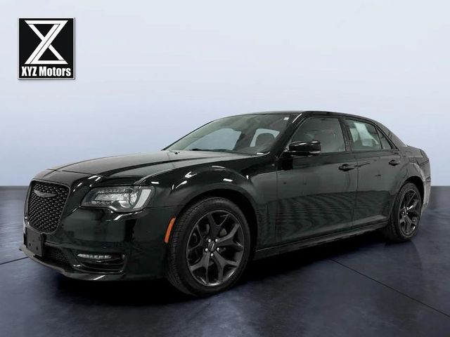 2022 Chrysler 300 300S