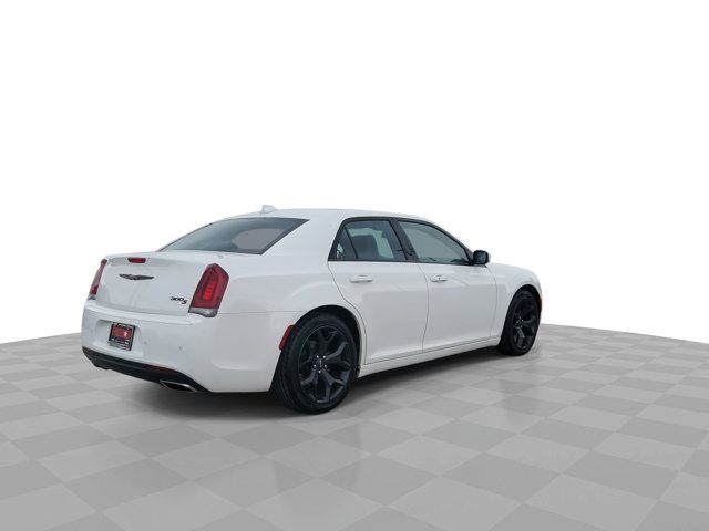 2022 Chrysler 300 300S