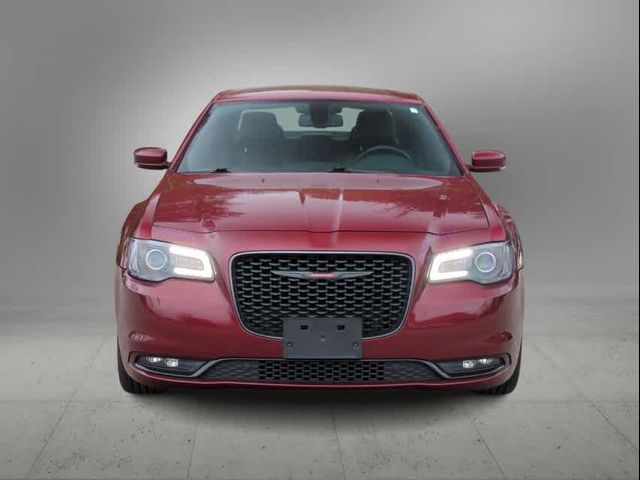 2022 Chrysler 300 300S