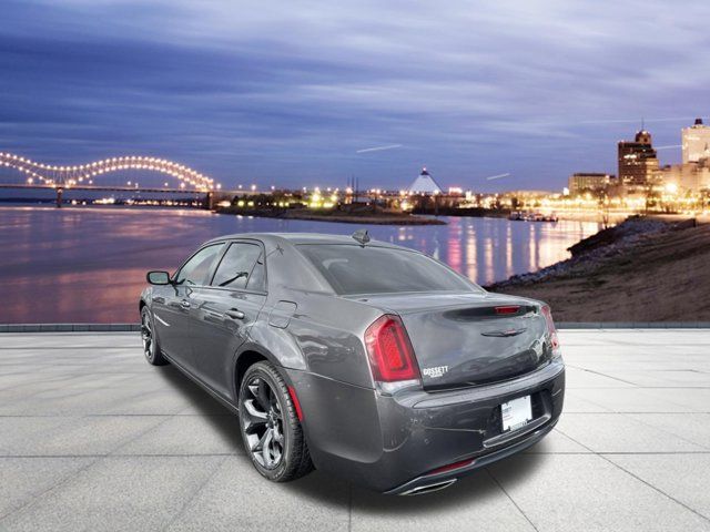 2022 Chrysler 300 300S