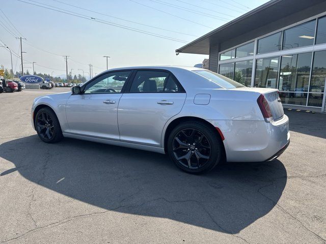 2022 Chrysler 300 300S