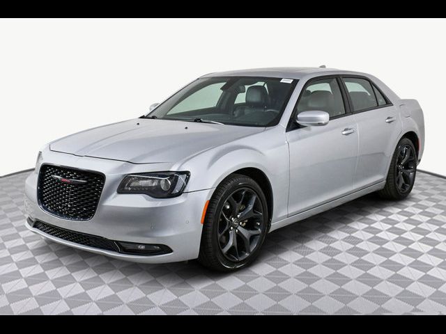 2022 Chrysler 300 300S