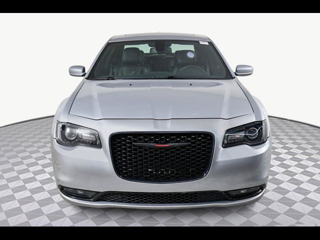 2022 Chrysler 300 300S