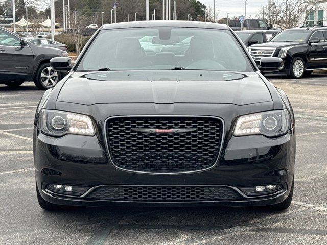 2022 Chrysler 300 300S