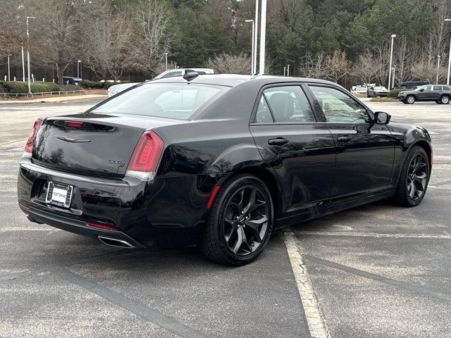 2022 Chrysler 300 300S