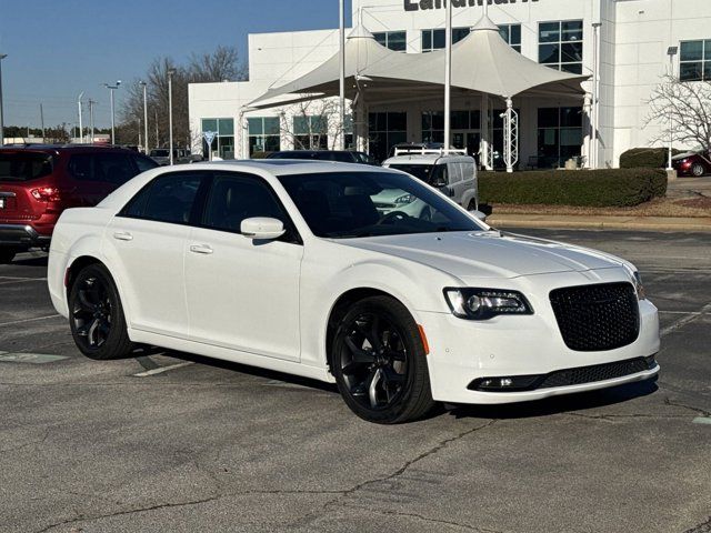 2022 Chrysler 300 300S