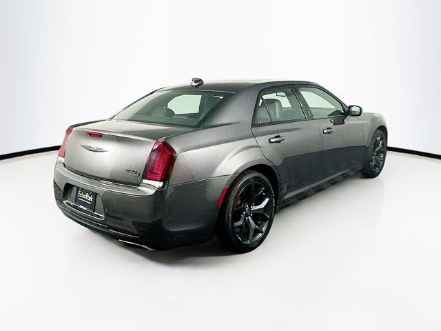 2022 Chrysler 300 300S