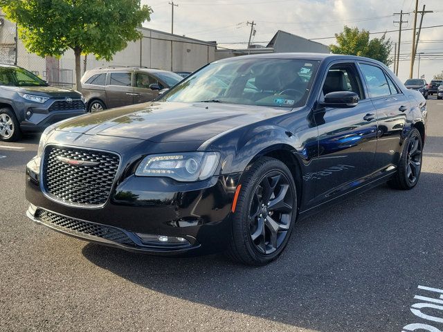 2022 Chrysler 300 300S