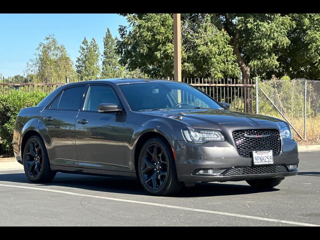 2022 Chrysler 300 300S