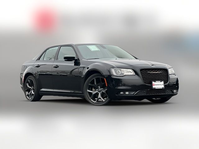 2022 Chrysler 300 300S