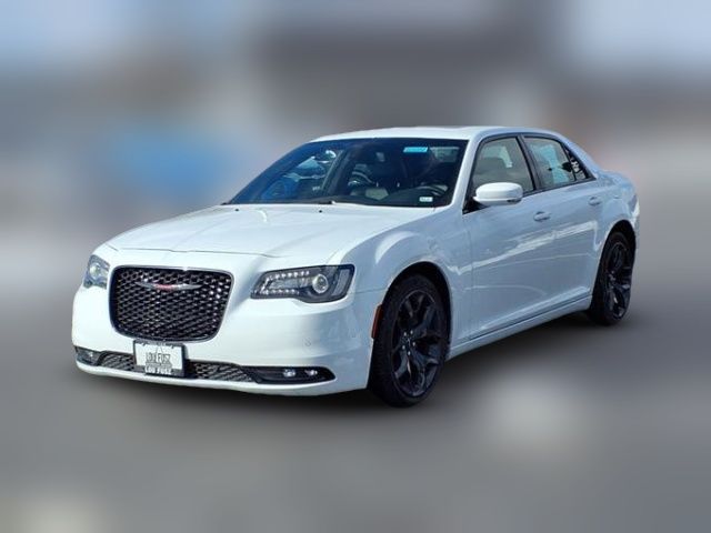 2022 Chrysler 300 300S