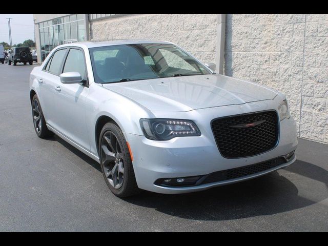 2022 Chrysler 300 300S