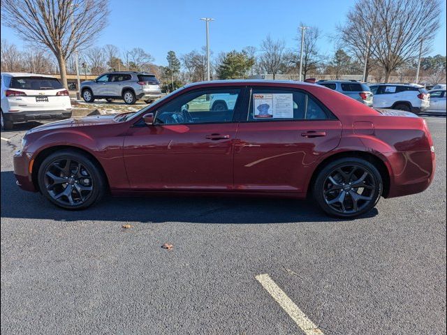 2022 Chrysler 300 300S