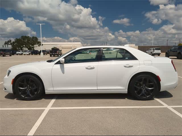 2022 Chrysler 300 300S