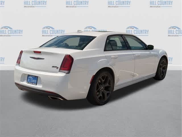 2022 Chrysler 300 300S