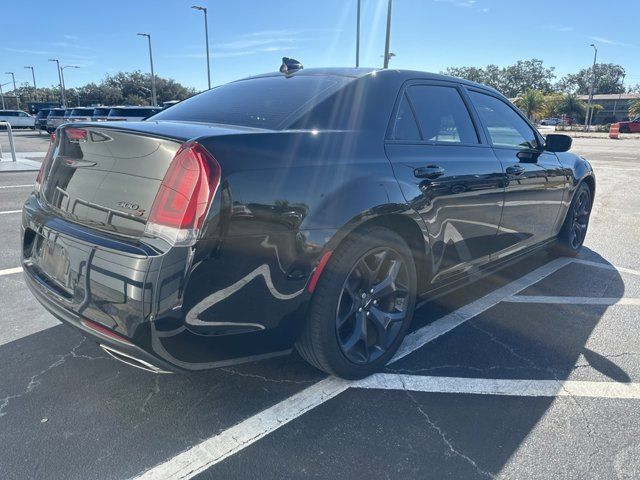 2022 Chrysler 300 300S