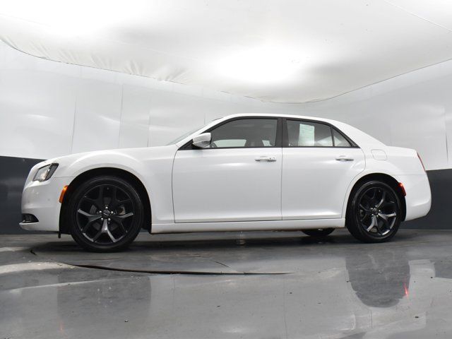 2022 Chrysler 300 300S