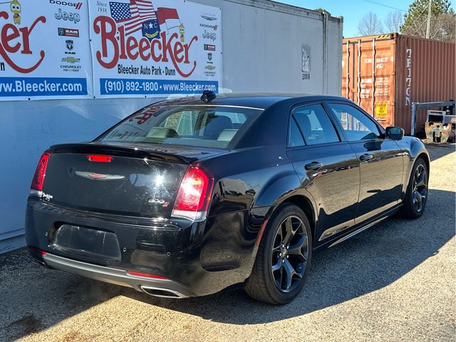 2022 Chrysler 300 300S