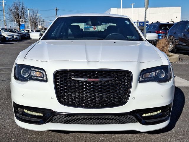 2022 Chrysler 300 300S