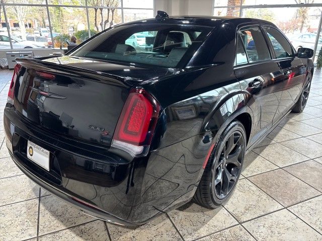 2022 Chrysler 300 300S