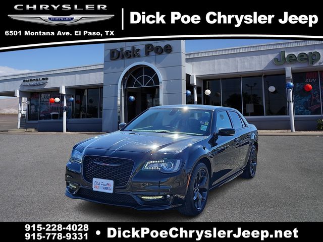 2022 Chrysler 300 300S