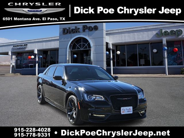 2022 Chrysler 300 300S