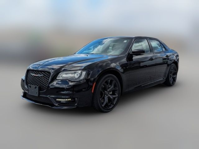 2022 Chrysler 300 300S