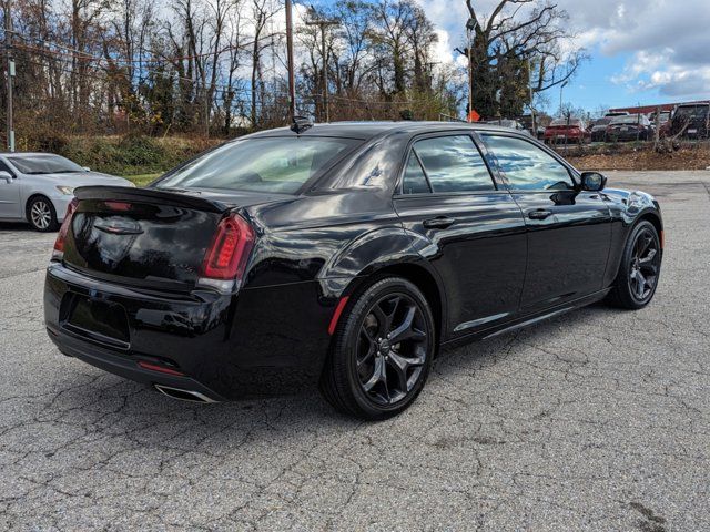 2022 Chrysler 300 300S