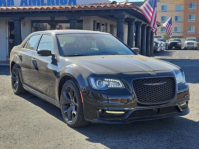 2022 Chrysler 300 300S