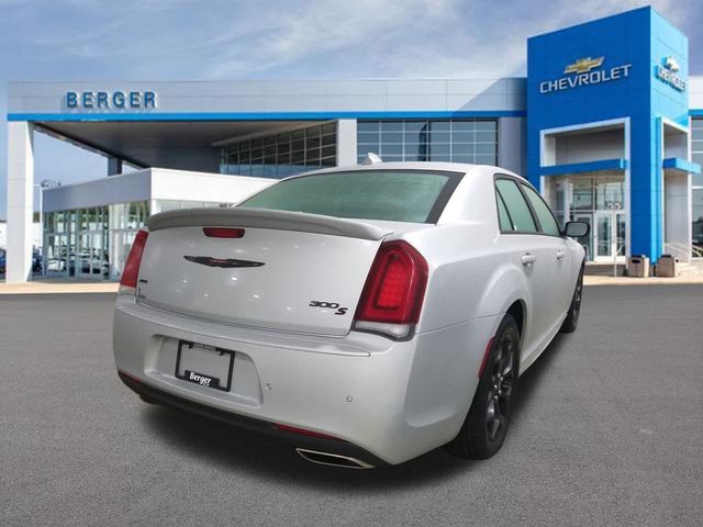 2022 Chrysler 300 300S