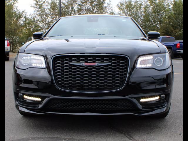 2022 Chrysler 300 300S