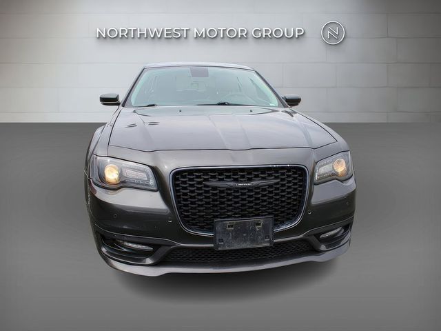 2022 Chrysler 300 300 Touring L