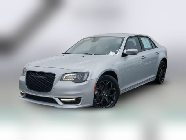 2022 Chrysler 300 300 Touring L