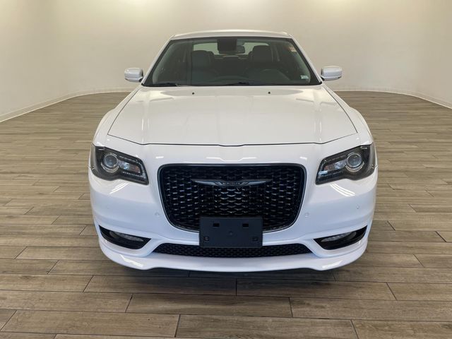 2022 Chrysler 300 300 Touring L