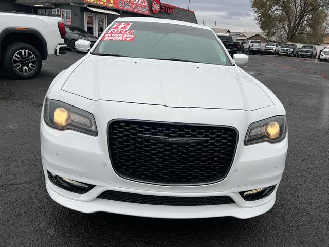 2022 Chrysler 300 300 Touring L