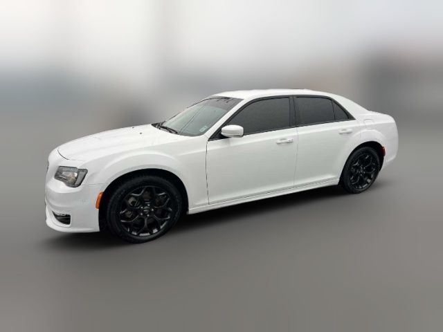 2022 Chrysler 300 300 Touring L