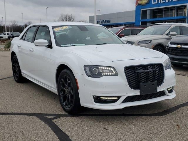 2022 Chrysler 300 300 Touring L