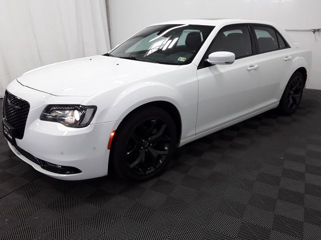 2022 Chrysler 300 300S