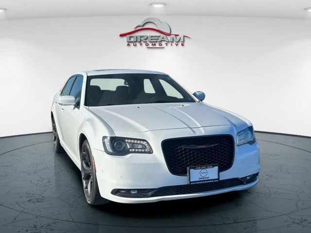 2022 Chrysler 300 300S