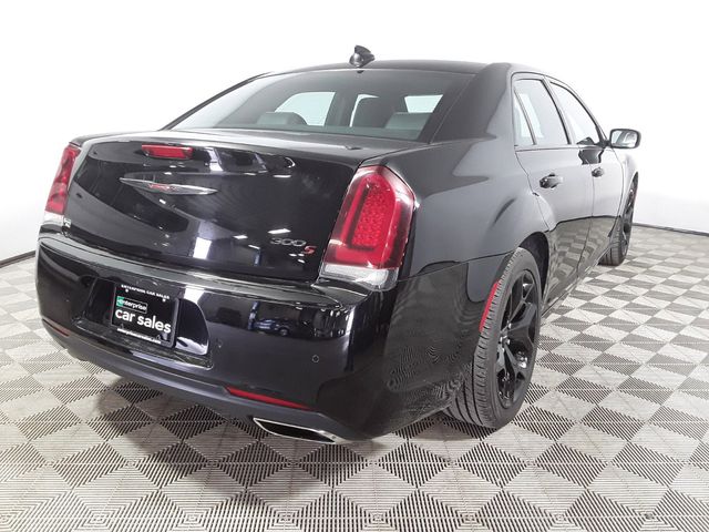 2022 Chrysler 300 300S