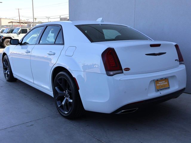 2022 Chrysler 300 300S