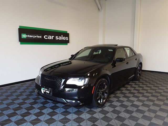 2022 Chrysler 300 300S