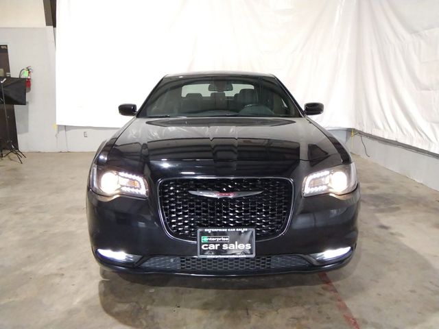 2022 Chrysler 300 300S