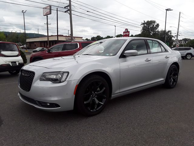 2022 Chrysler 300 300S