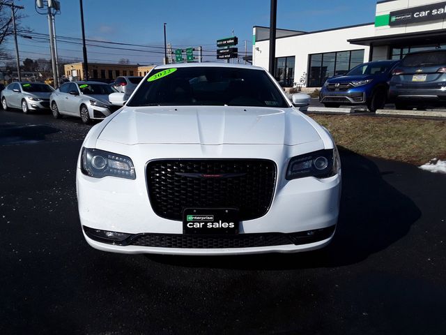 2022 Chrysler 300 300S