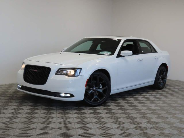 2022 Chrysler 300 300S