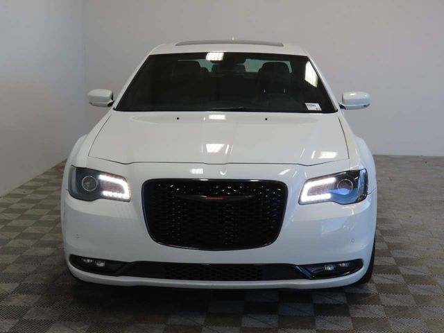 2022 Chrysler 300 300S