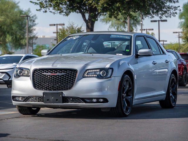 2022 Chrysler 300 300S