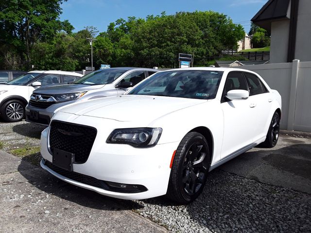 2022 Chrysler 300 300S