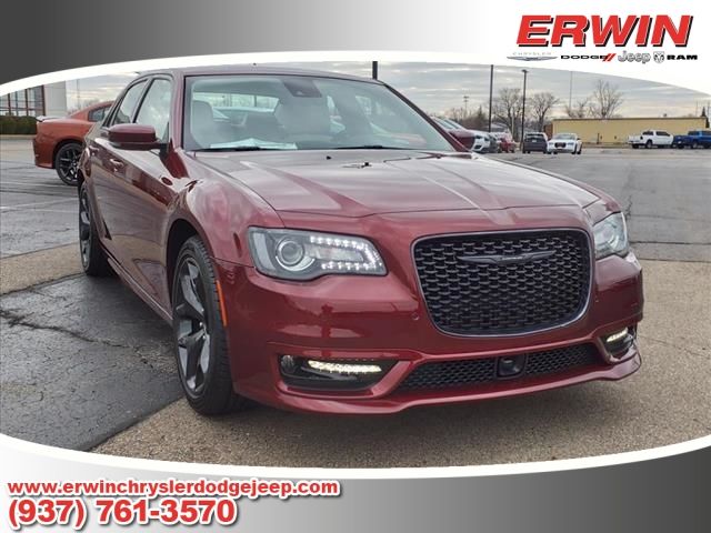 2022 Chrysler 300 Touring L